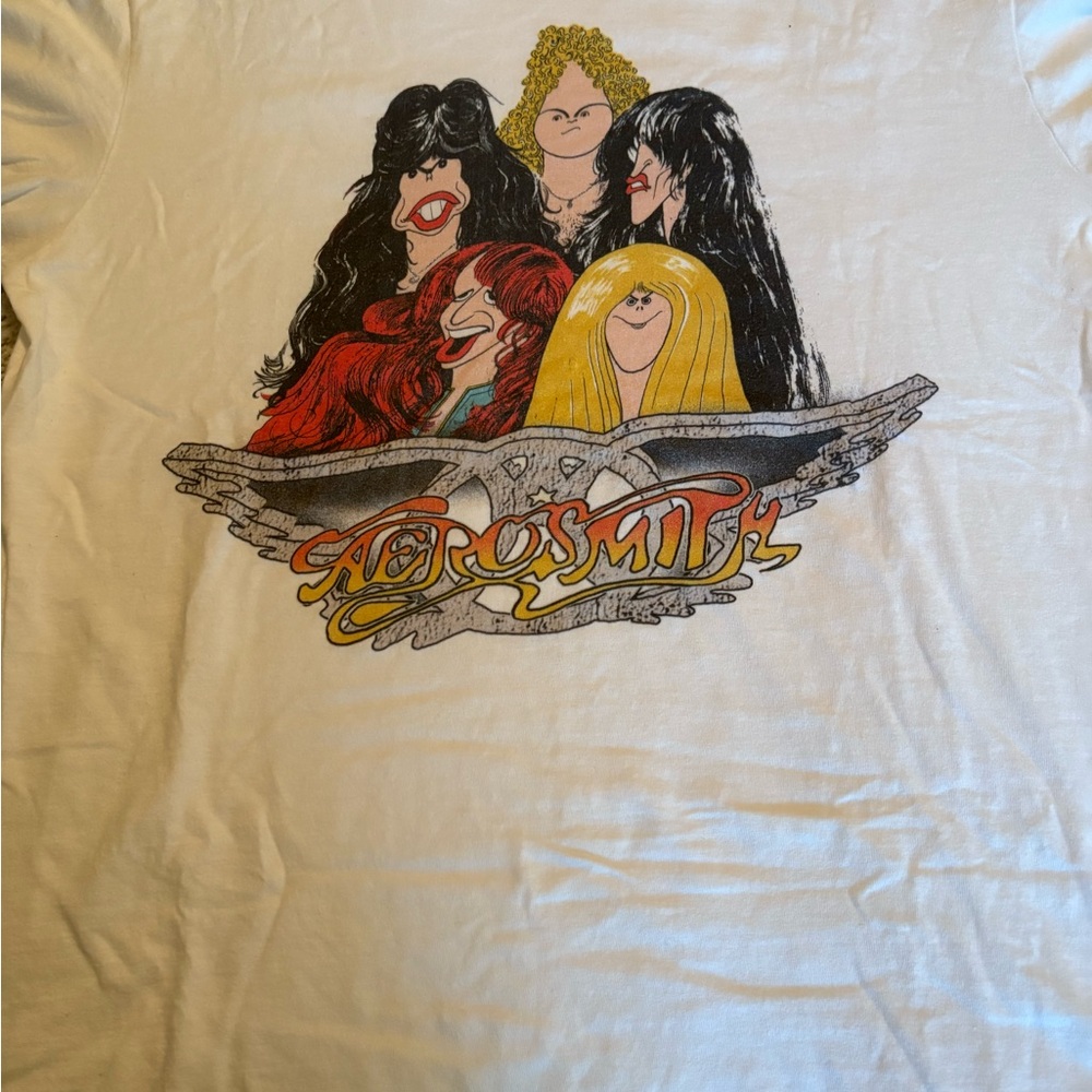 Aerosmith Draw The Line Color Tee. M